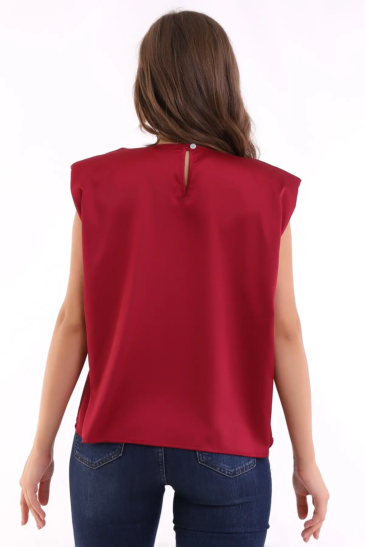 Рисунок 2 - Женская стильная блузка без рукавов