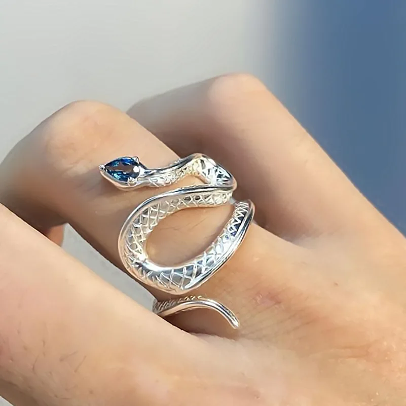 

Silver Color Snake Rings For Women Hip Hop Punk Blue Topaz Cobra Ring Fashion Jewelry Open Adjustable Ring Wedding Jewelry Gifts