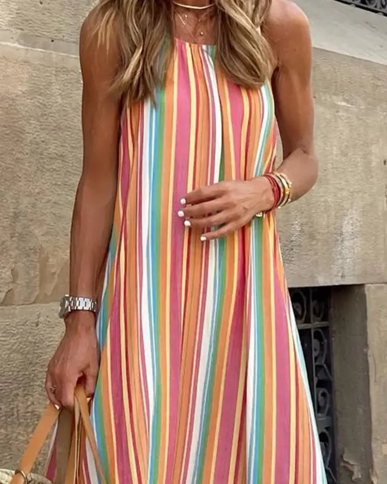 

2022 Summer Woman Casual Chic Colorblock Striped Print Halter Sleeveless Maxi Vacation Dress