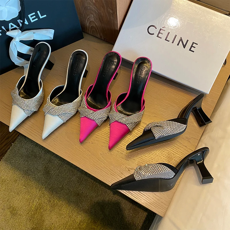 

Silk Women Slippers Pointed Toe Black White Rose Summer Slides Mules Shoes Thin High Heels Rhinestone Design Fashion 2022 News