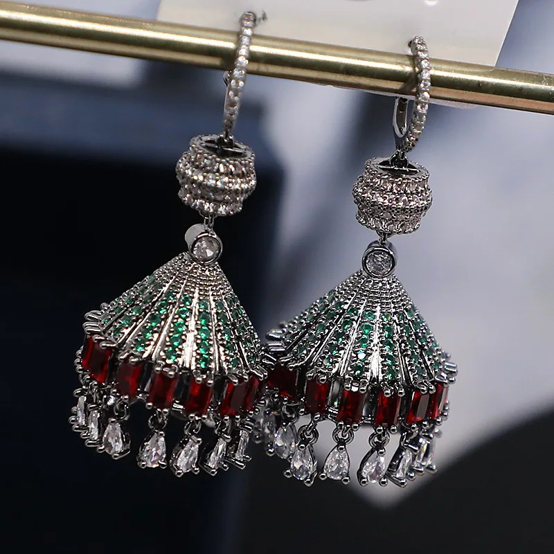 

Micro Pave Cubic Zirconia Bell Dangle Earrings Women Fashion Romantic Wedding Party Jewelry Statement Brand Eardrop