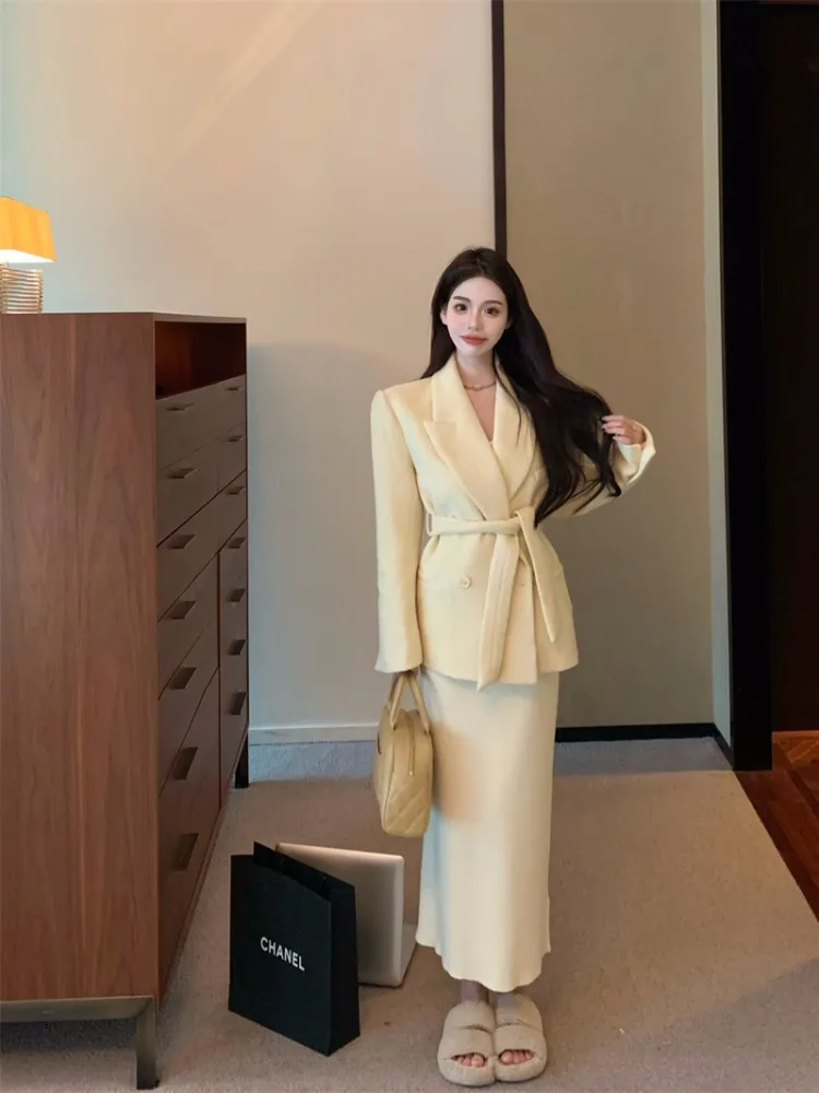 

Новое поступление осени 2023, высококачественный твидовый костюм UNXX с длинным рукавом, пиджак и вязаная юбка для женщин, женский офисный костюм