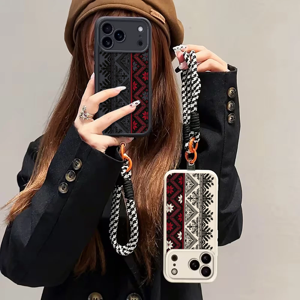 Фото Чехол для iPhone 16 17 Pro Max, iPhone 11 12 13 ProMax 14 15 Plus в европейском этническом стиле с ремешком на руку и шнурком (Fundas) №1