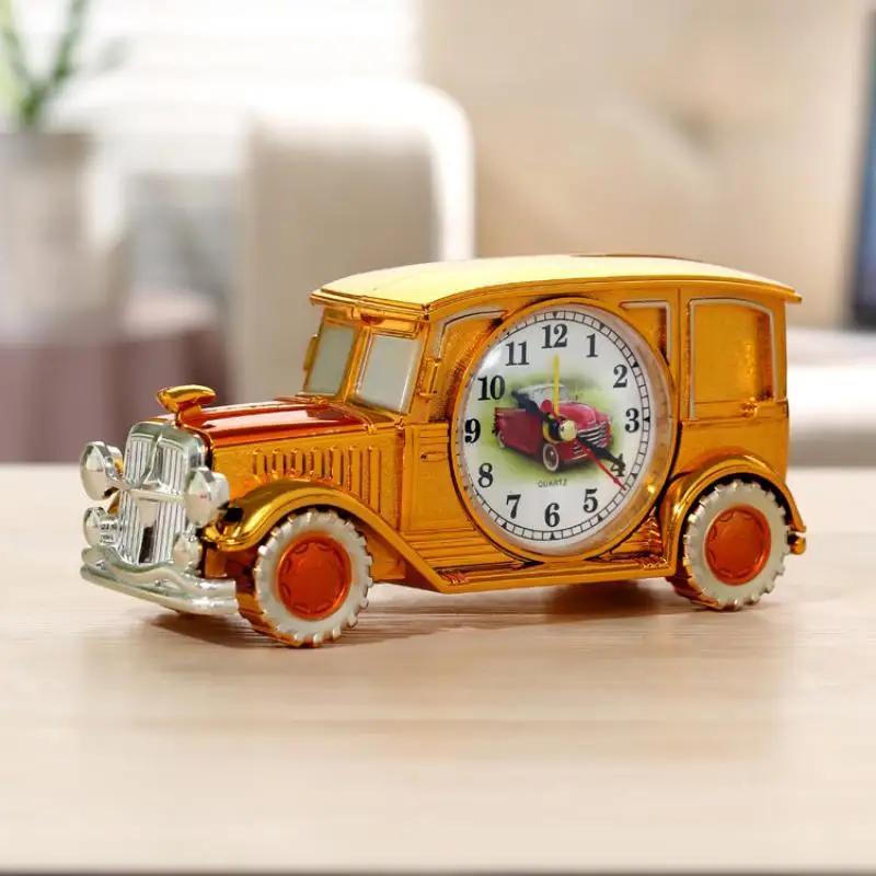 

Vintage Car Alarm Clock Classic Decoration Nostalgic Digital Hands Plastic Table Clock Simple Holiday Gift