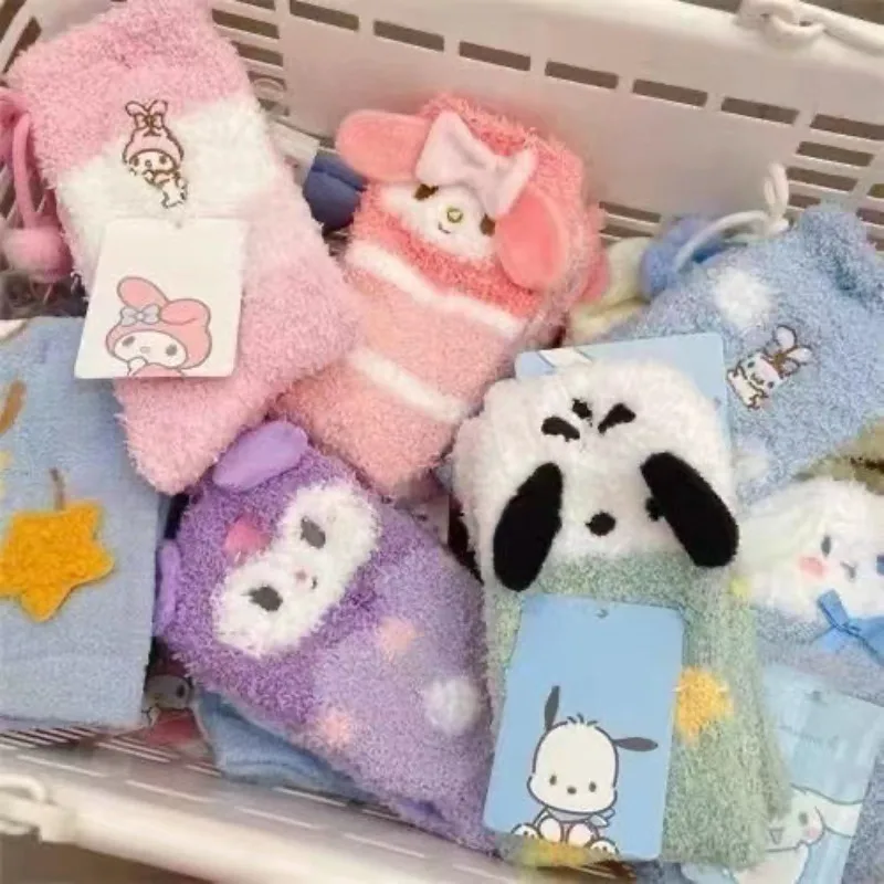 

Sanrio Kawaii Anime My Melody Kuromi Children Coral Velvet Socks Pachacco Cinnamoroll Absorb Sweat and Prevent Odor Girls Gifts