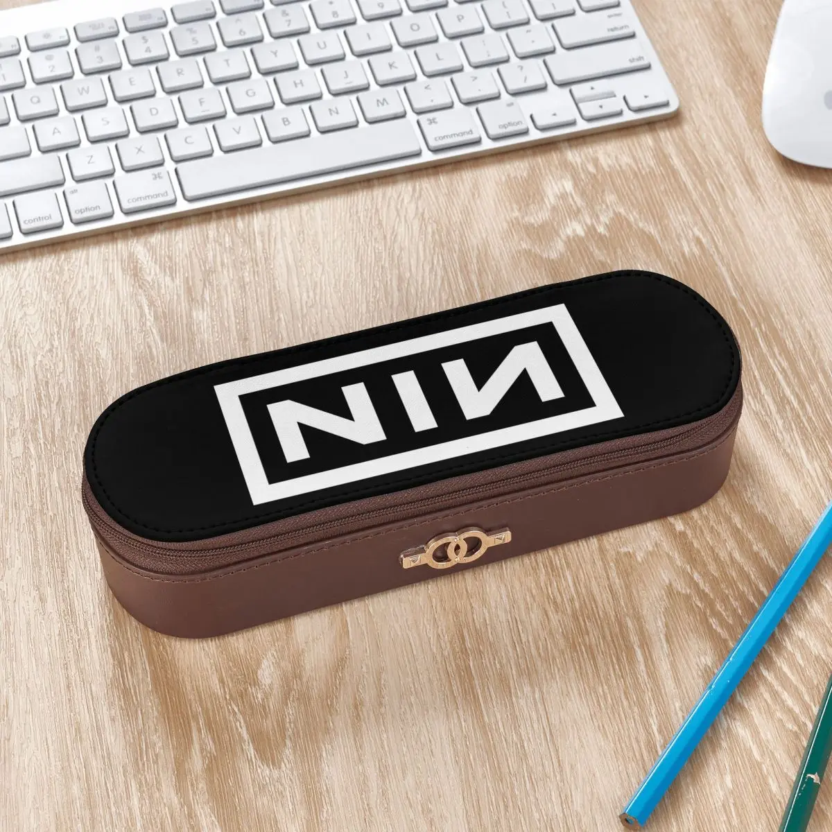 Фото Кожаные пеналы с логотипом Nine Inch Nails, сумка для хранения канцелярских принадлежностей, коробка для ручек, пенал для мальчиков и девочек, подарки №2