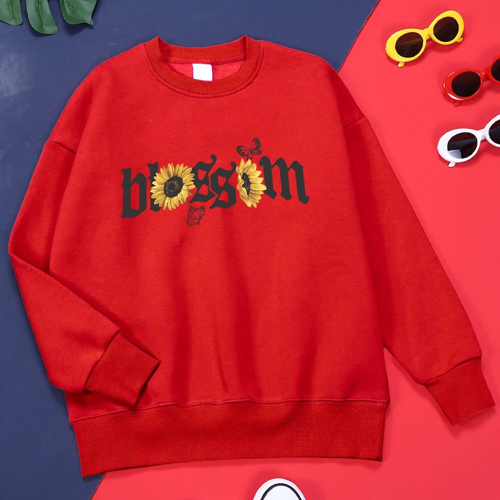 

Sunflower Blossom In Spring Hoodie For Men Soft Large Size Hoodies Outdoor Daily Tracksuit Classic Street Shoulder Drop Men