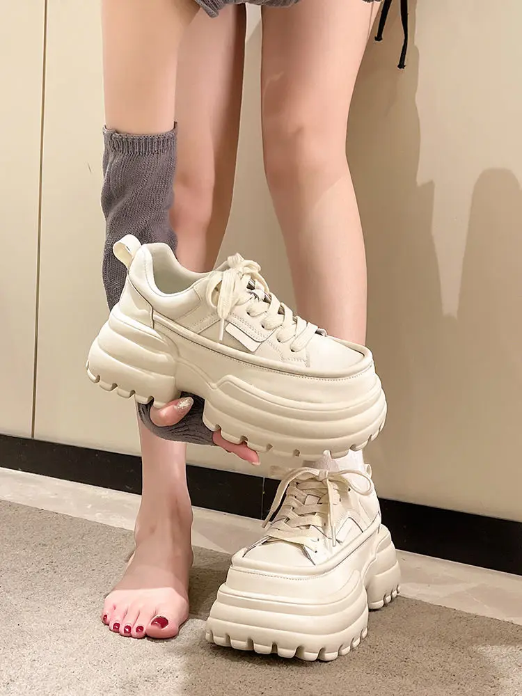 

2023 Solid Color Thick Bottom Women Shoes Lace-Up Casual Round Toe Women's Sneakers Outdoors Non-Slip Fashion Chaussure Femmes