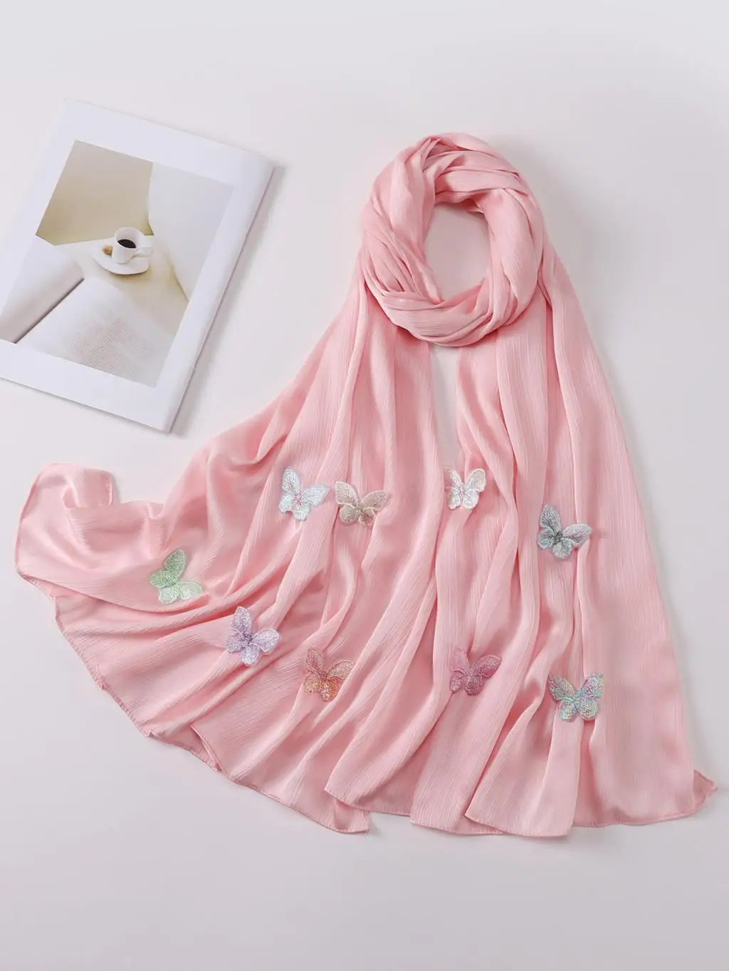 

Premium Crinkle Satin Silk Hijabs Fashion Butterfly Leaves Flower Scarf Muslim Shawls Headband Islamic Headscarf Turban