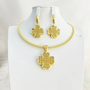 Gold Colour Plated Necklace Earring Set Beautiful Fashion Trend Sweet Romantic Party Wedding