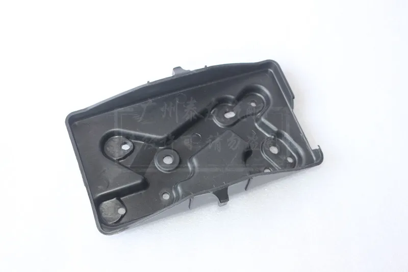 Пластиковый базовый лоток для аккумуляторной батареи zoyte 2008 5008 T200, 1 шт. Пластиковый базовый лоток для аккумуляторной батареи zoyte 2008 5008 T200, 1 шт.