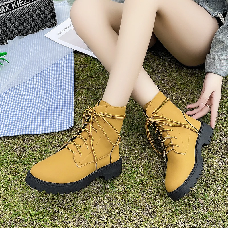 Ботильоны женские черные из искусственной кожи на шнуровке с круглым носком