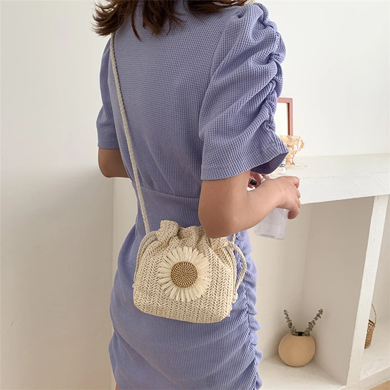 

Женская Плетеная соломенная сумка-мессенджер из ротанга, цвета хаки и бежевого цвета