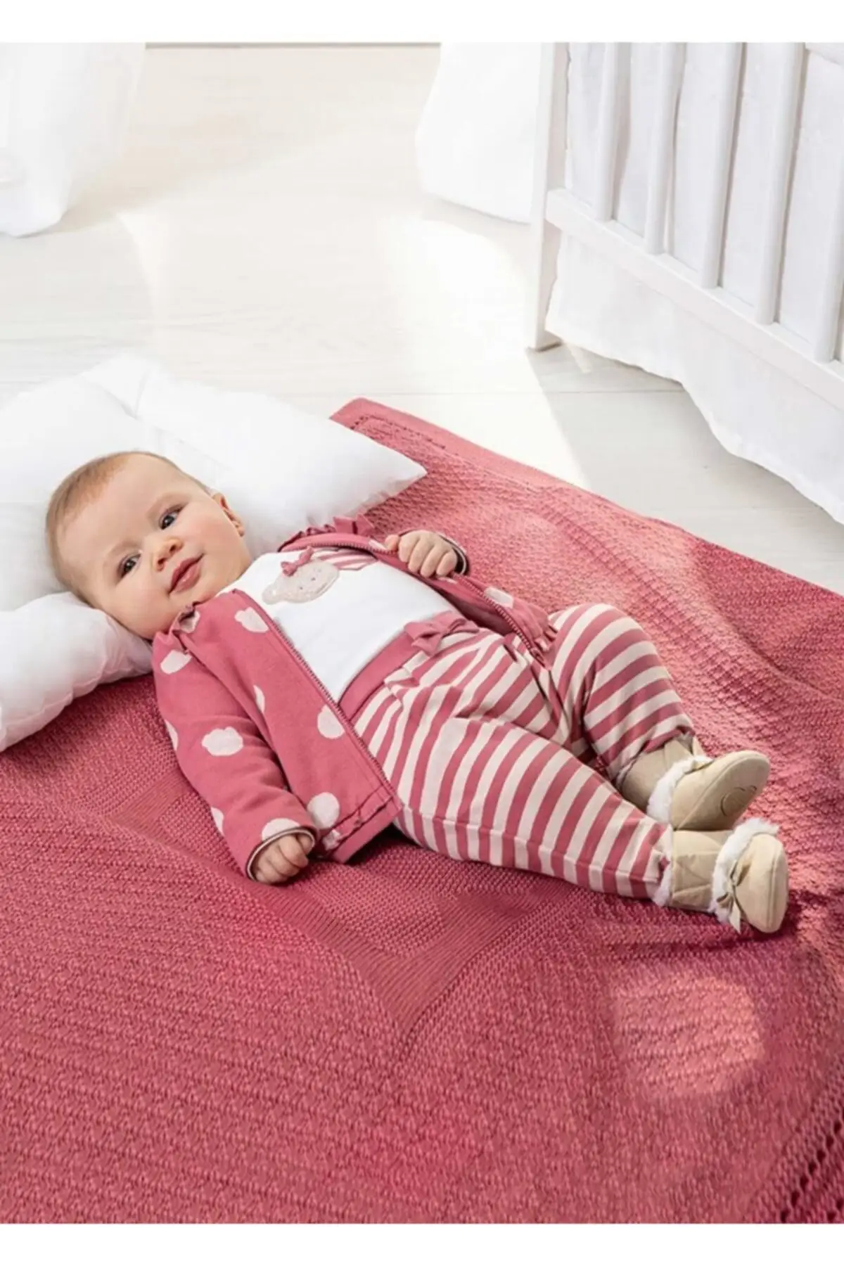 

Baby girl Teddy Bear Detailed 3'lü Suit Clothes Sets