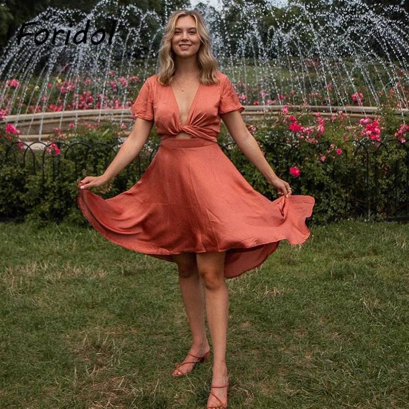 

Foridol Bowknot Flare Sleeve Sexy Front Hollow Out Satin Midi Dress Vestidos Robe Female Irregular Green Silk Summer Solid Dress