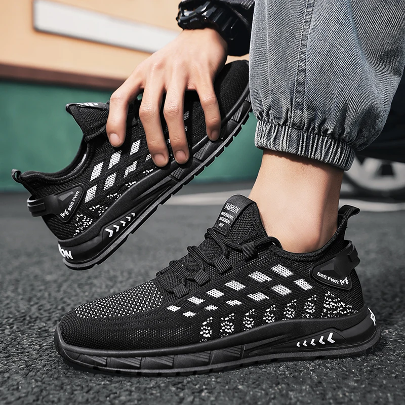 Men Fashion Walking Shoes 2022 New Lightweight Non-Slip Outdoor Leisure Sneakers for Men Hollow Mesh Concise Designer Male Shoes