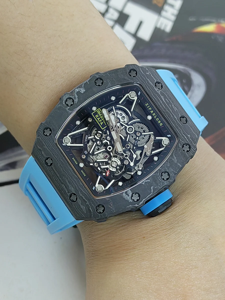 Рисунок 6 - Мужские механические часы с полностью