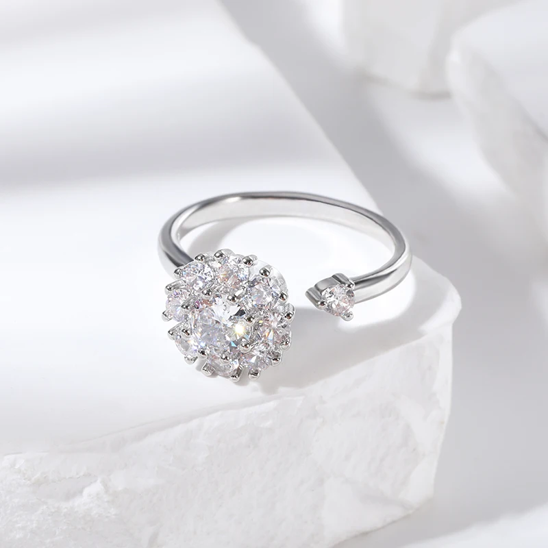 

Blinking Snowflake Zircon Ring For Women Girl Adjustable Opening Ring Elegant Lady Finger Accessories Wedding Jewelry Gifts BFF