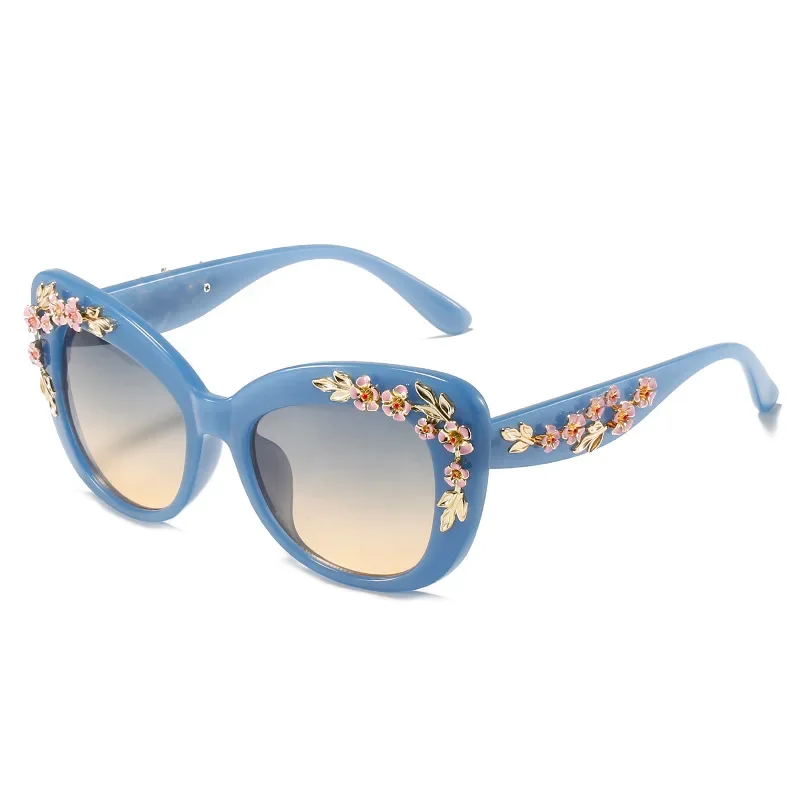 

Очки солнцезащитные женские в стиле ретро, модные причудливые декоративные солнечные очки с цветами в винтажном стиле, кошачий глаз с розовыми цветами, в металлической оправе