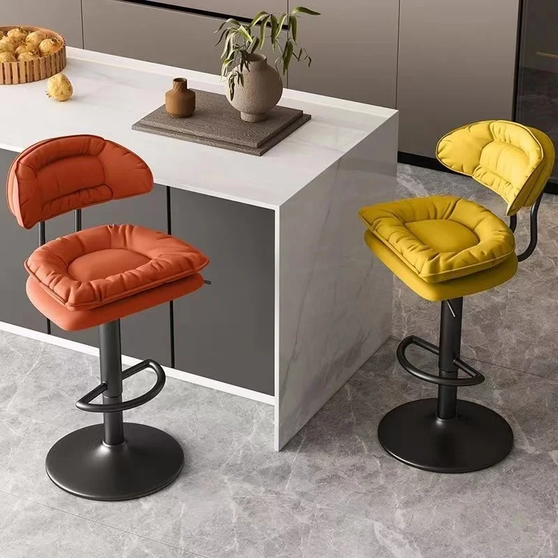 Рисунок 3 - Нордический металлический дизайнерский барный стул