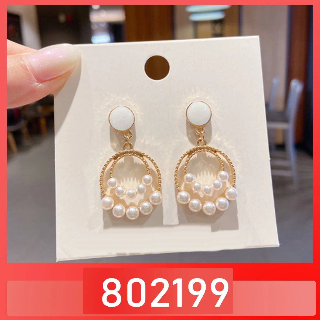 

082199-Fashionable and minimalist zircon women's earrings, an anniversary gift for couples