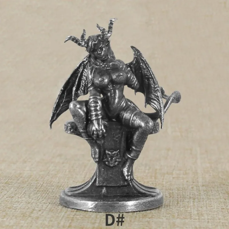 

Статуэтка Апостол из меди