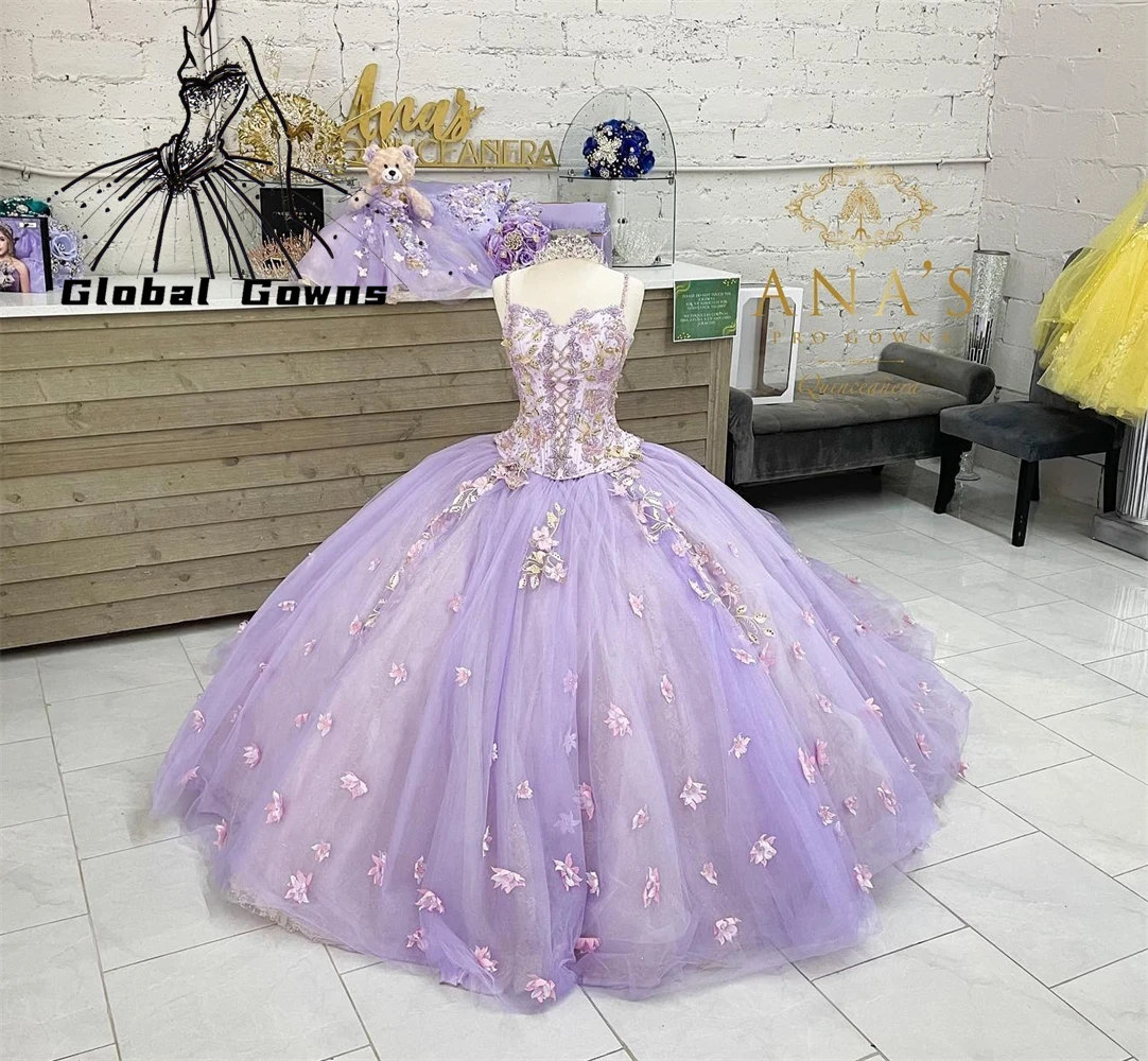 

2022 Lavender Sweetheart Quinceanera Dresses Beaded Ball Gown Sweet 15 16 Gowns 3D Flowers Appliques Vestidos De Quinceañera