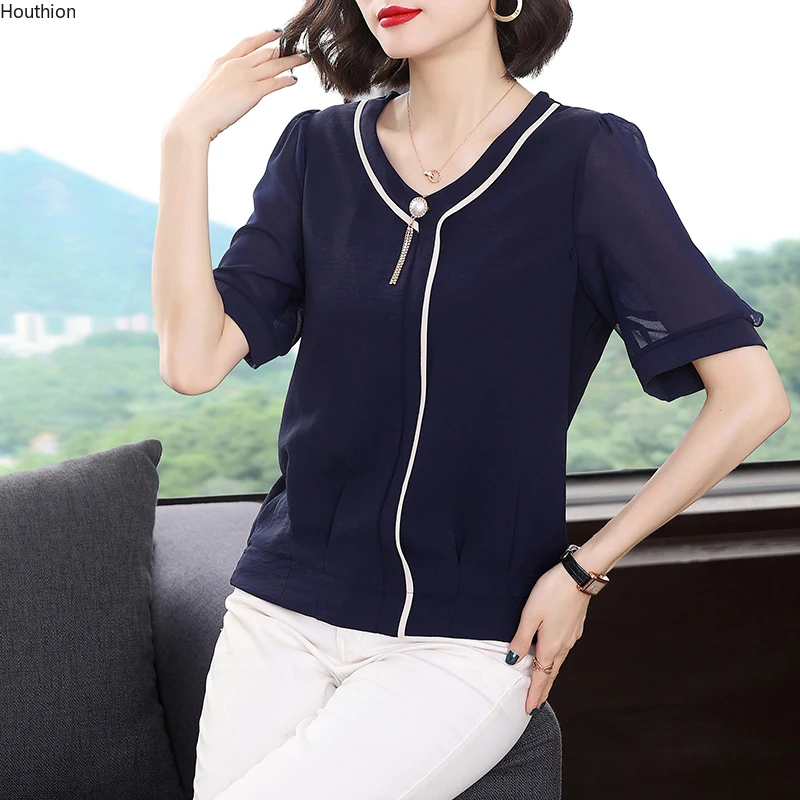 

Женская шифоновая блузка с коротким рукавом и V-образным вырезом