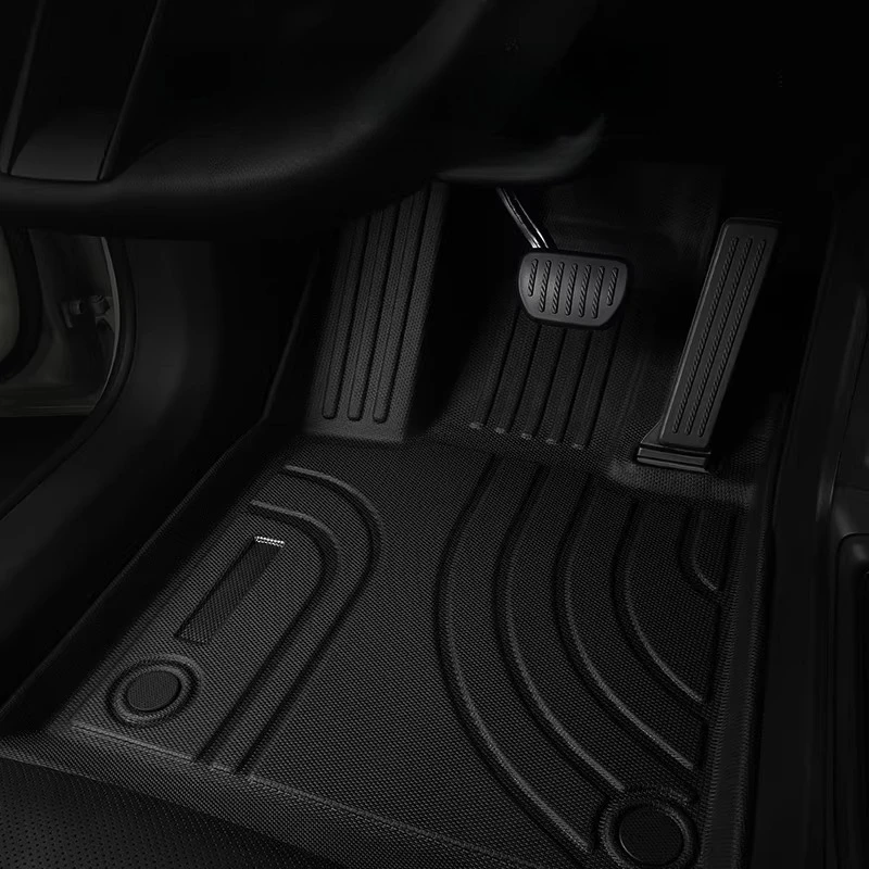 Фото Коврик автомобильный TPE для Haval Jolion 2021-2026, полностью закрытый, для водительского места, специальный, для декора и модификации автомобиля №2