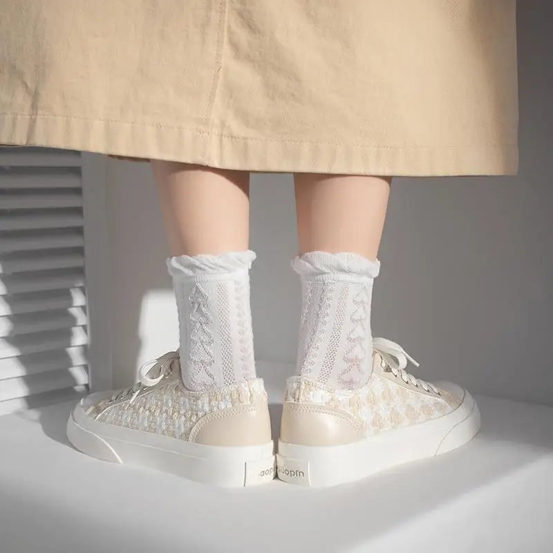 Autumn Sweet Canvas Sneakers New 2022 Korean Fashion Harajuku Shoes for Women Casual Breathable Daily Wear Ladies Footwear