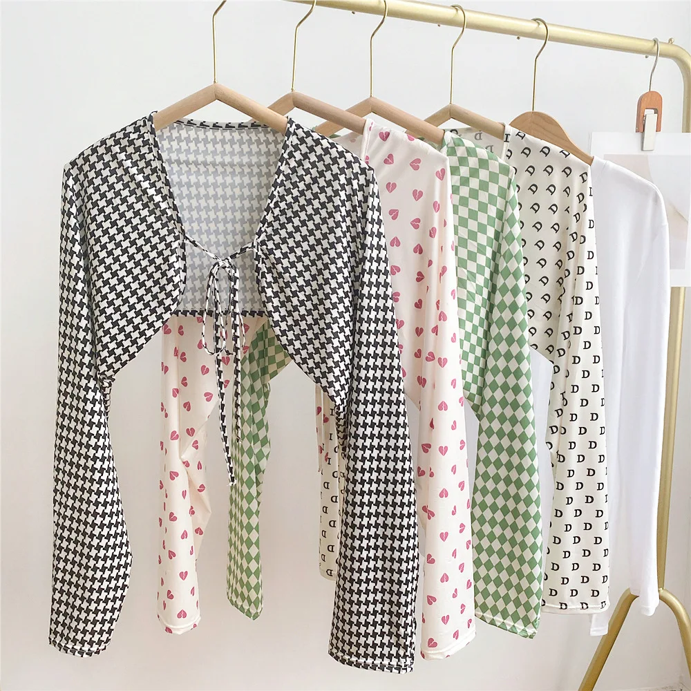 

Летняя воздухопроницаемая Солнцезащитная шаль с длинным рукавом для женщин и девочек универсальная Корейская версия аксессуары для одежд...