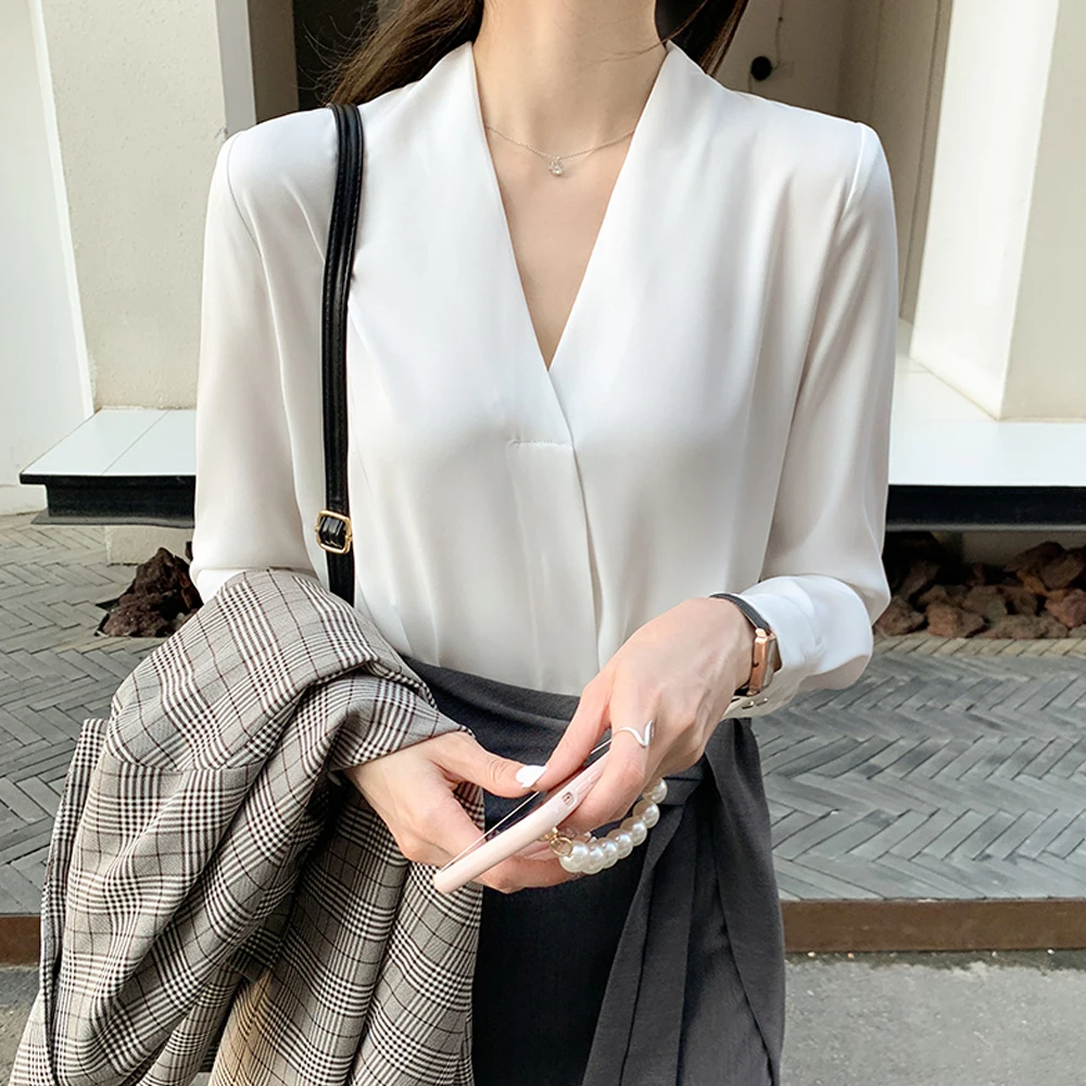 

New Women Shirts Long Sleeve V-Neck Solid White Chiffon Blouse Women Blusas Mujer De Moda 2022 Female Casual Clothing Tops