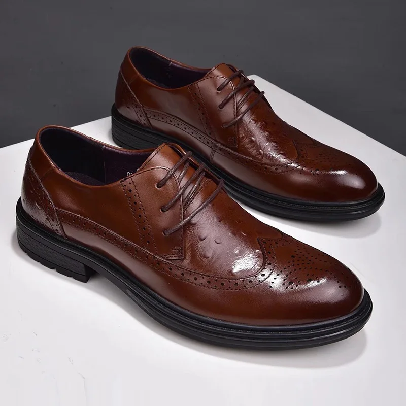 Новые мужские туфли на плоской подошве кожаные деловые с верхним слоем из