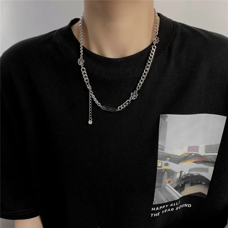 

Tide brand hip-hop ins neutral wind stitching collarbone fashion original simple niche design Cuban chain men and women necklace