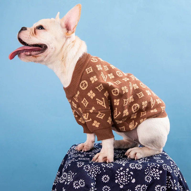 

2023 свитер для домашних животных Одежда для собаки роскошная атмосфера модная осень и зима утепленный теплый дышащий свитер Одежда для дома...