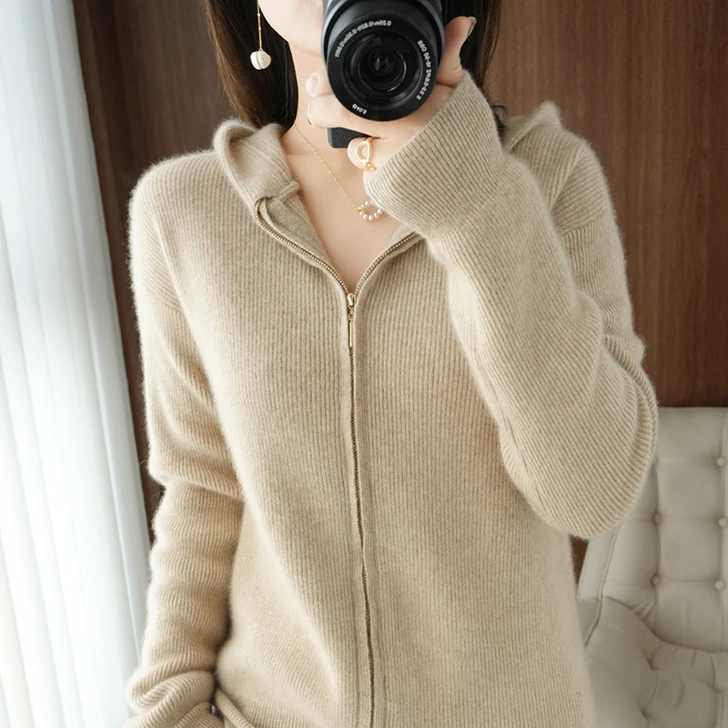 Pure Wool Knitted Zipper Cardigan Women's Autumn And Winter New Solid Color Thickened Loose Fashion Hooded Sweater Coat