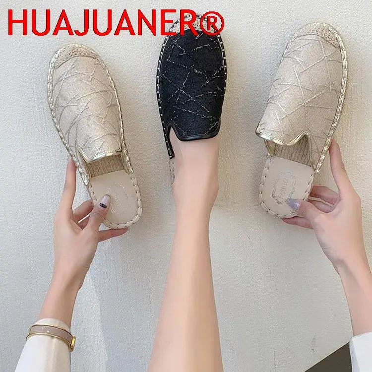 

Тапочки женские нескользящие резиновые, удобные шлепанцы с плоской подошвой, сетчатые, с кружевом, домашняя обувь 35-43