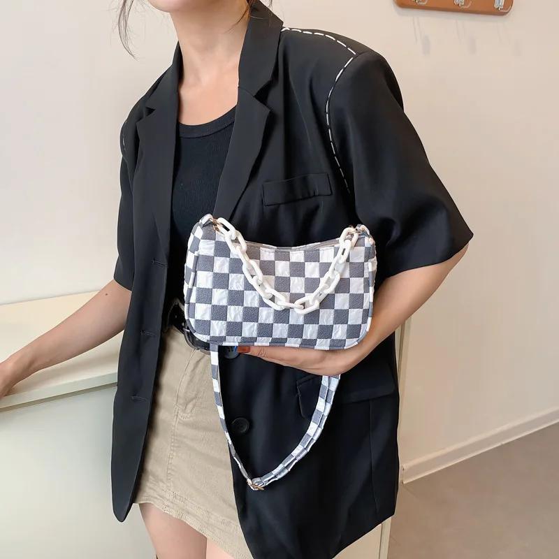 Simple Underarm Shoulder Bag Texture Chain Handbag for Women Lattice Large Capacity Fashion Casual Small Messenger bag Female