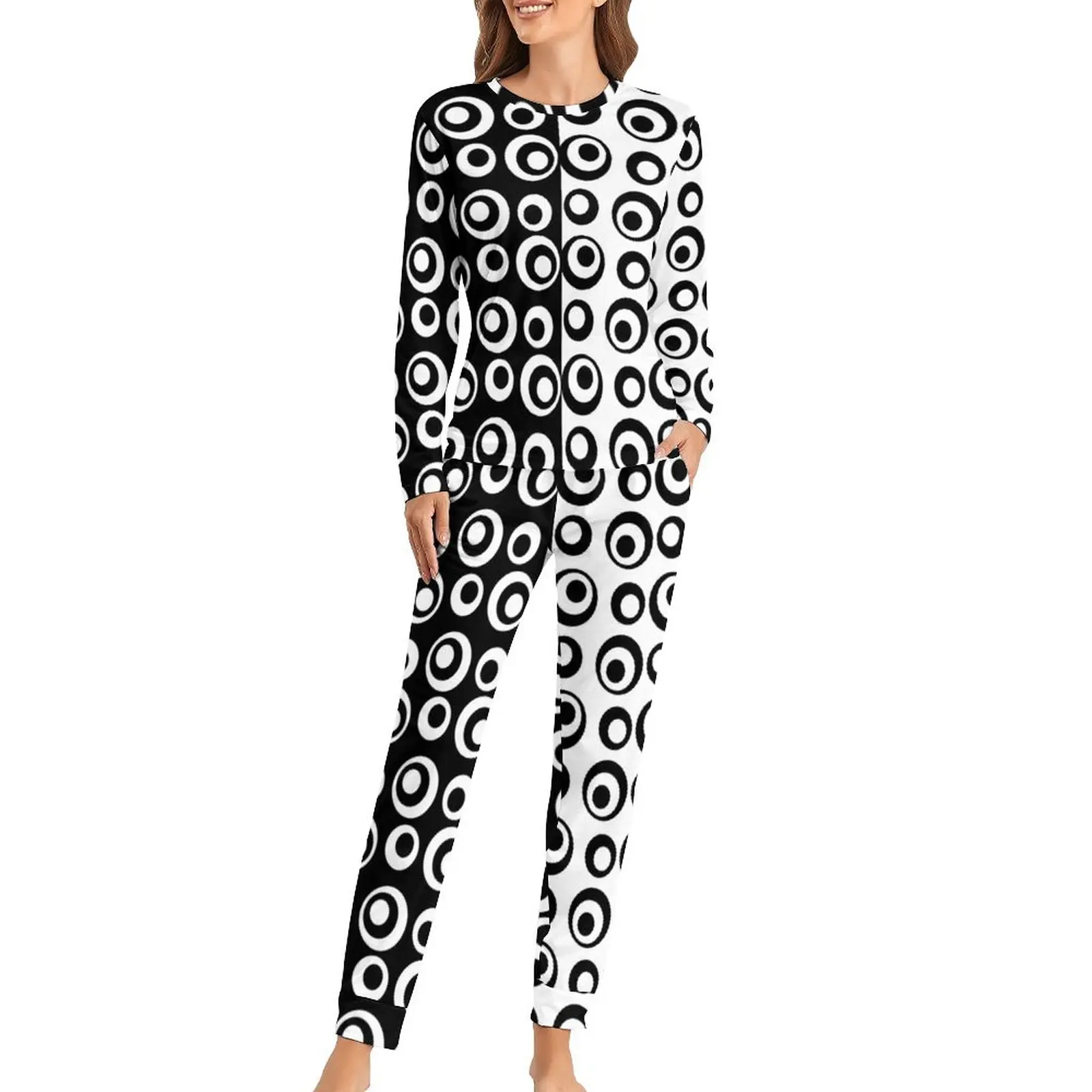 

Black And White Two Tone Pajamas Mod Love Circles Dots Casual Oversized Sleepwear Women Two Piece Graphic Pajama Sets Home Suit