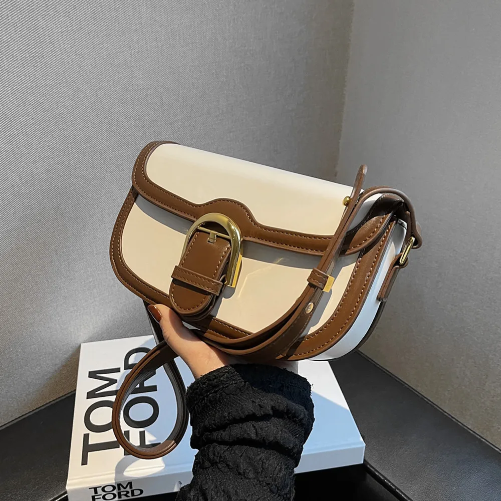 

Сумка кросс-боди Женская трехслойная, квадратная