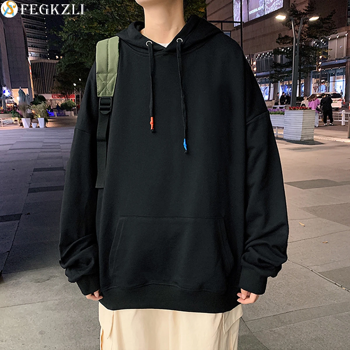 

FEGKZLI Asian Streetwear Casual Hoodies Men or Women Daily Hooded Solid Colors Loose Long Sleeve Pullovers Tops Black Couples