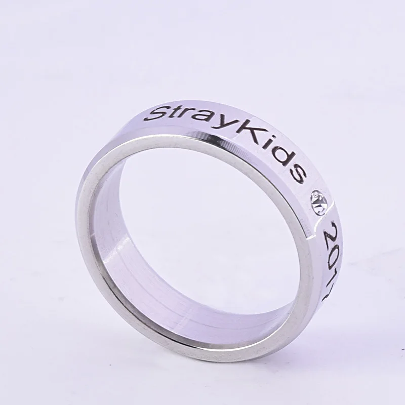 

Kpop Stray Kids Alloy Ring for Women Men WANNA ONE VIXX Block B Rings Chains Cosplay Rings Necklace Fashion Jewelry Friends Gift