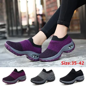 Женские Повседневные слипоны, модные сникерсы на танкетке с прострочкой, спортивная обувь для прогулок