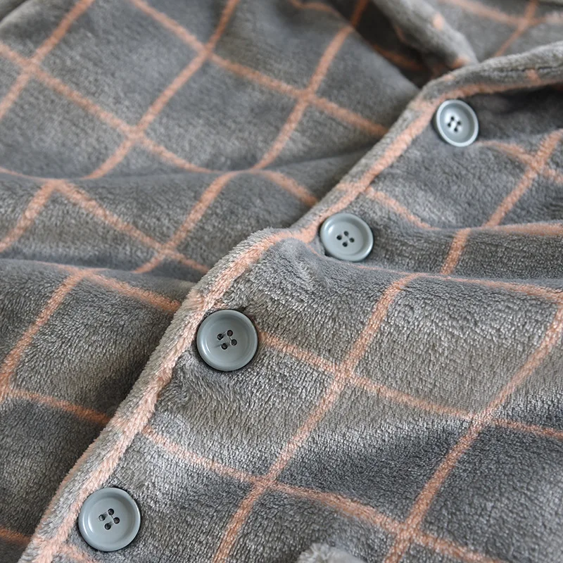 New winter men's pajamas suit flannel long sleeved trousers two-piece coral velvet men's plaid warm and thickened home clothes