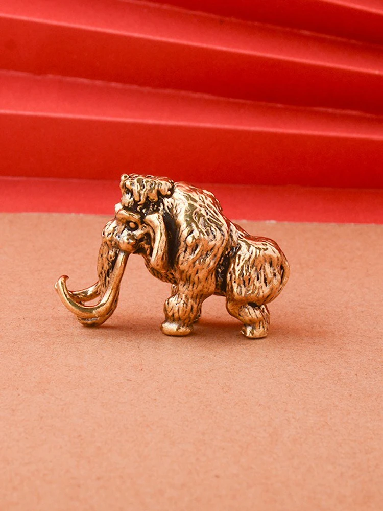 Миниатюрная фигурка мамонта из меди