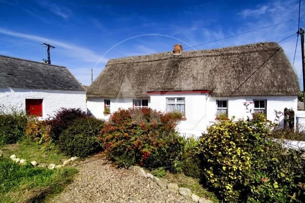 

Personalised Metal Sign An Irish Thatched Cottage in County Wexford, Ireland Art Poster Plaque Sign Wall Art Hanging Decoration