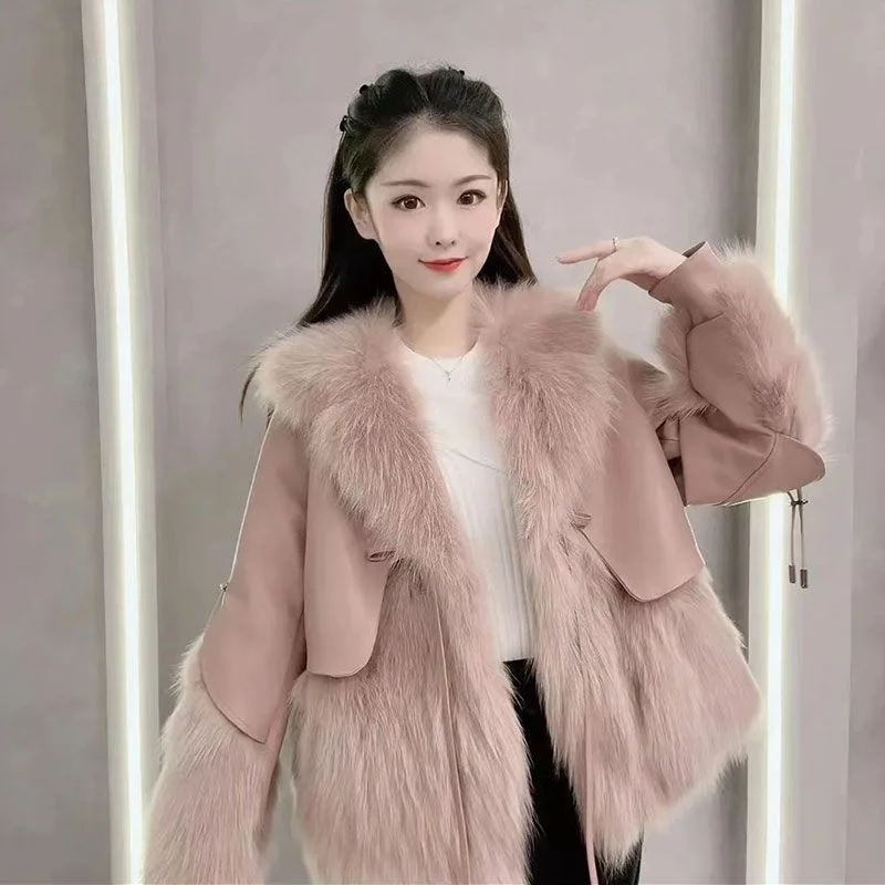 2022 Autumn And Winter New Fashion Slim Fit Panel Faux Fur Coat Short Plush Jacket Coat Women's Trend