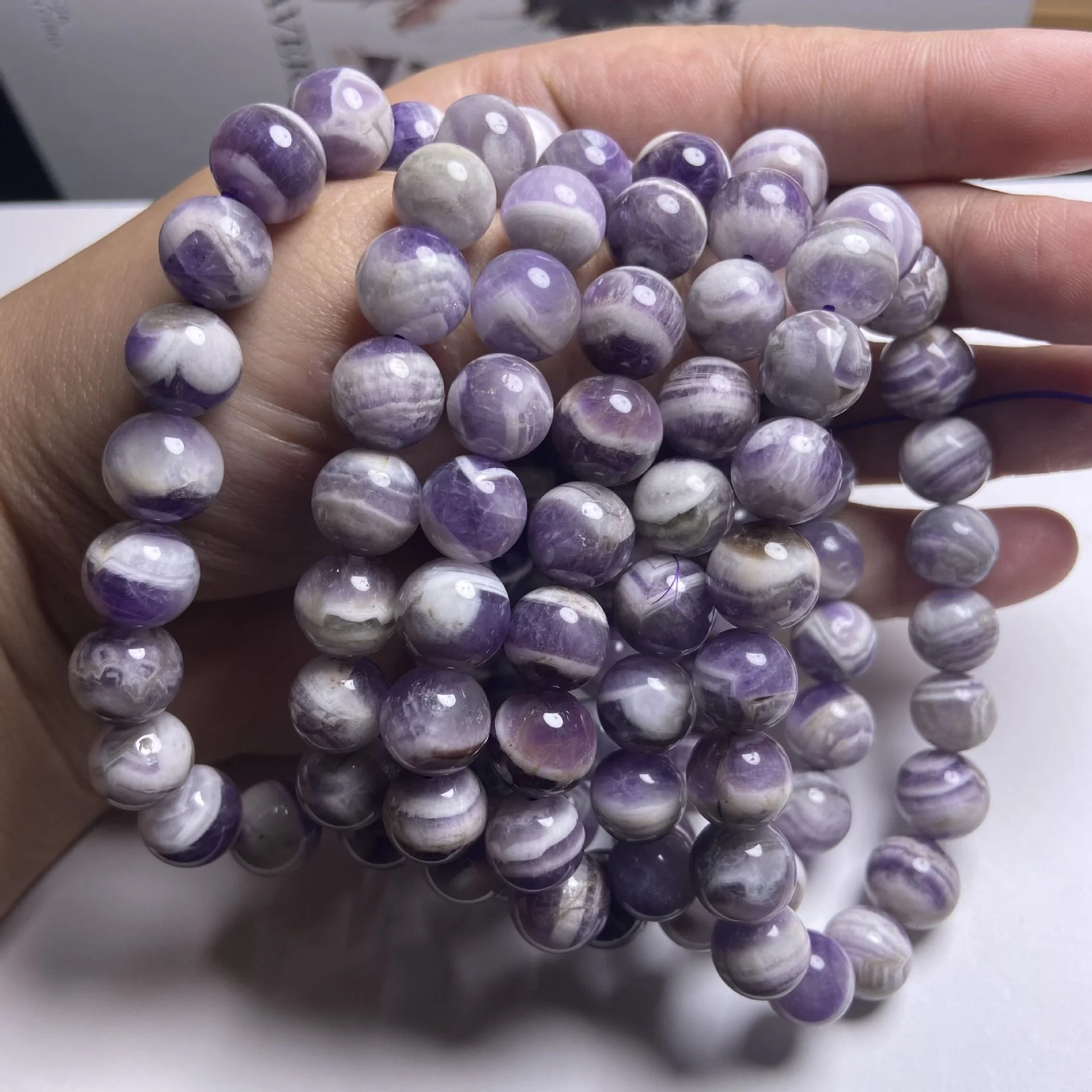 

2023 Colorful Jewelry New Unisex Natural Geometry Style Amethyst Bead Bracelet Crystal Ball Fashion Personality Couple Charming