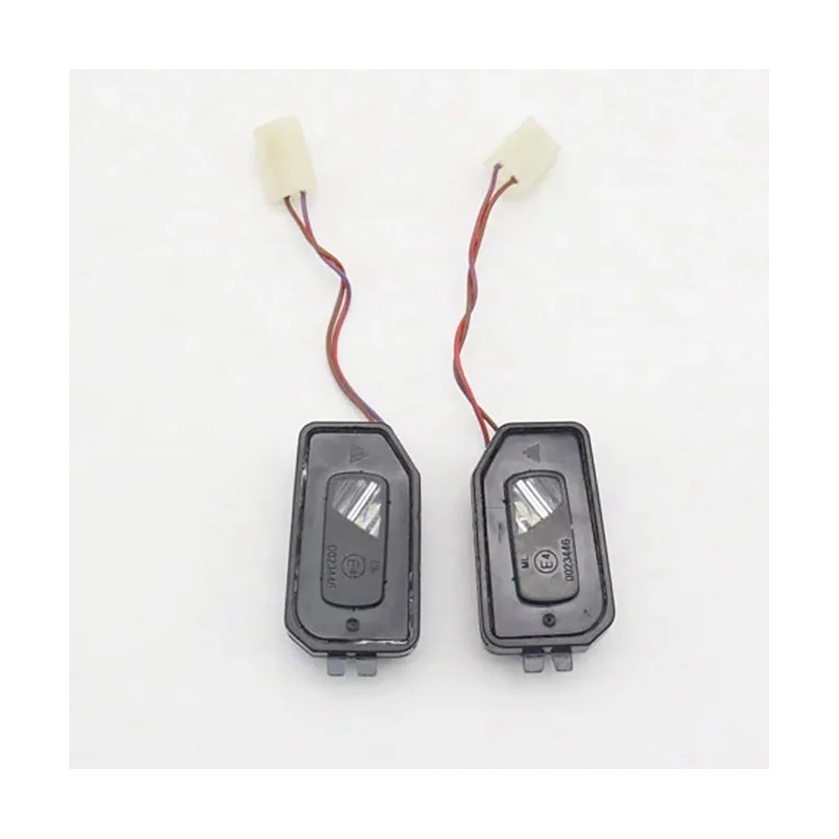 Автомобильная лампа для зеркала с правым боковым крылом Benz W205 W213 GLB GLC 2014-2020 A0999064402