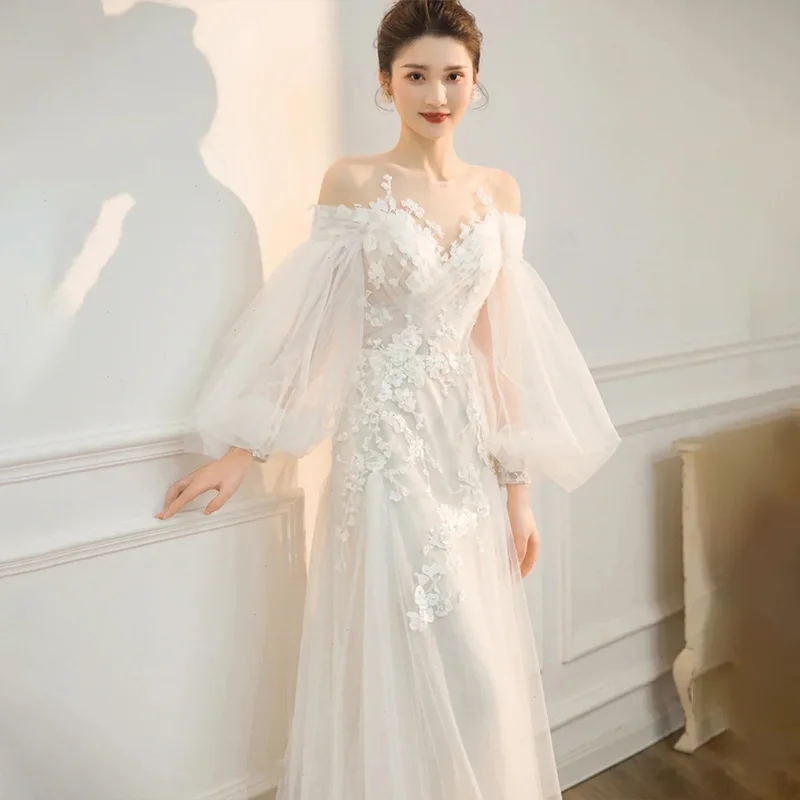 

Long Sleeved Light Wedding Dress Super Fairy Dream Bride Korean Out Greeting Yarn Travel Photography Off Shoulder Princess Dress